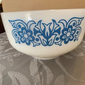 Federal Glass Blue Tulip Flowers Milk Glass